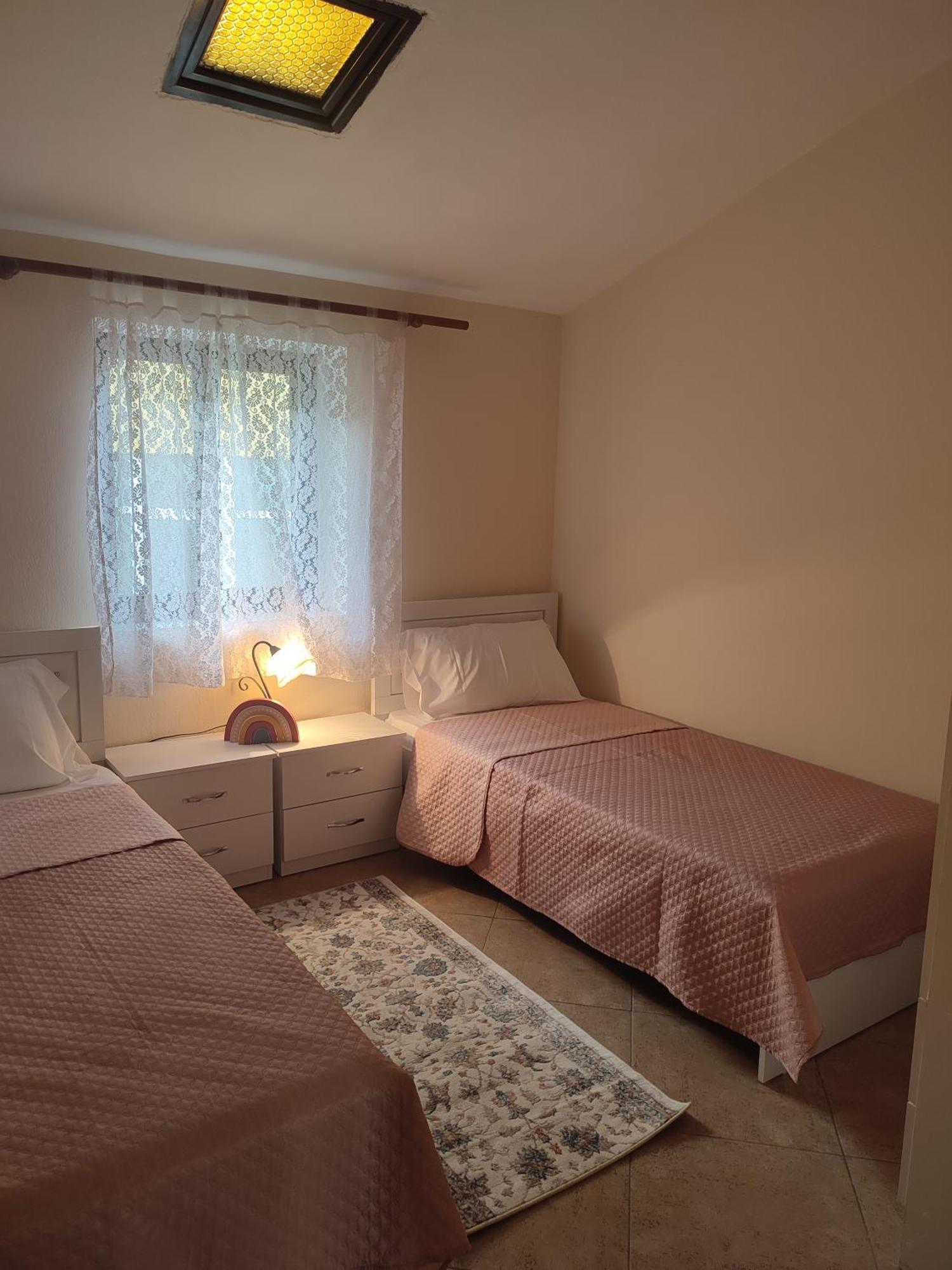 Rooms Xani Tirana Exterior foto